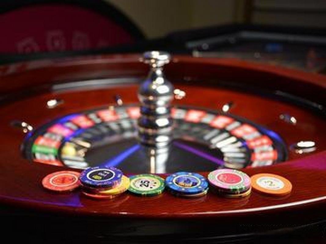 Pengguna membaca syarat promosi madura888